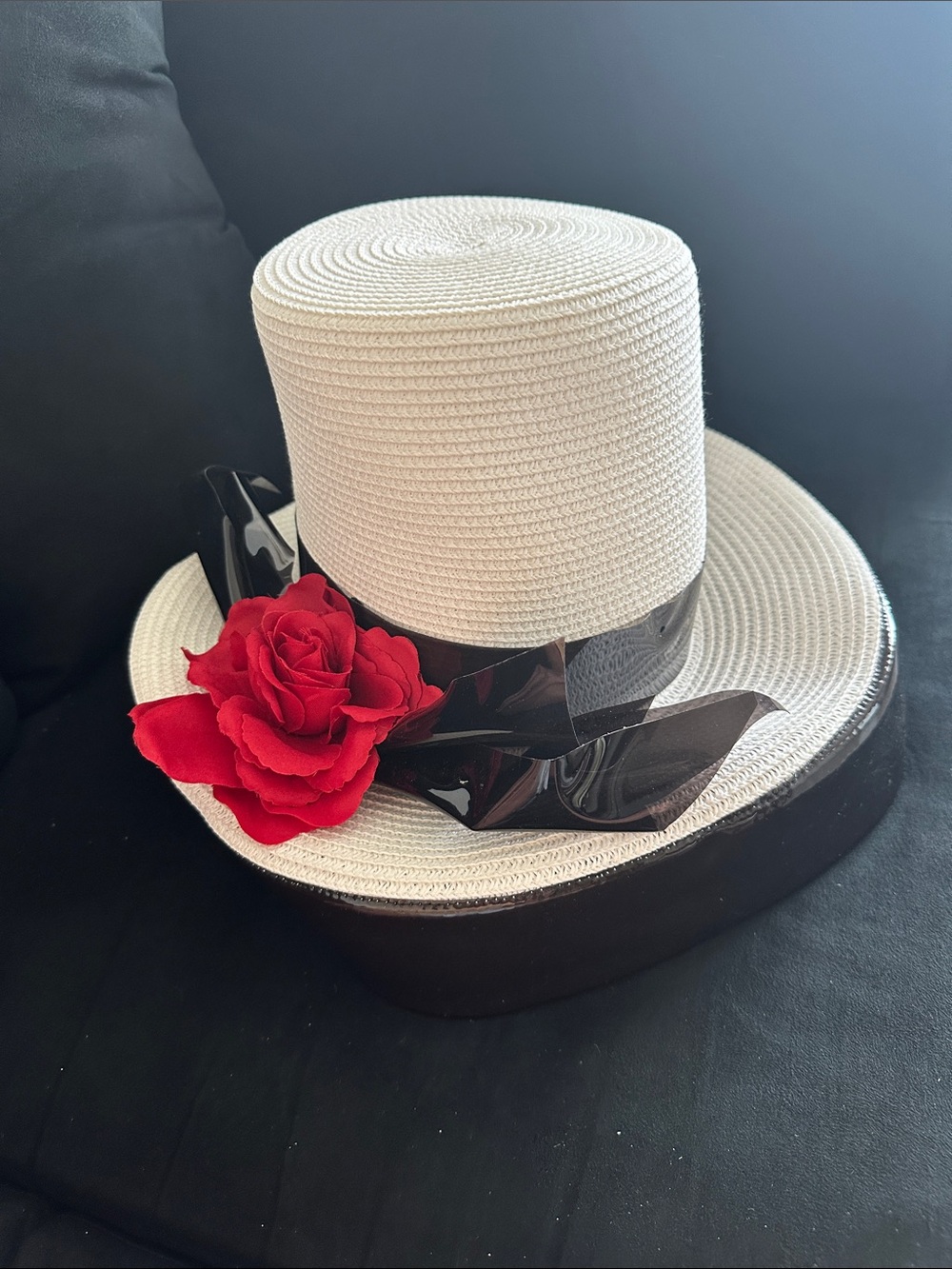 Clueless (Dionne Hat) - Elegant White Straw Top Hat with Red Flower Accent